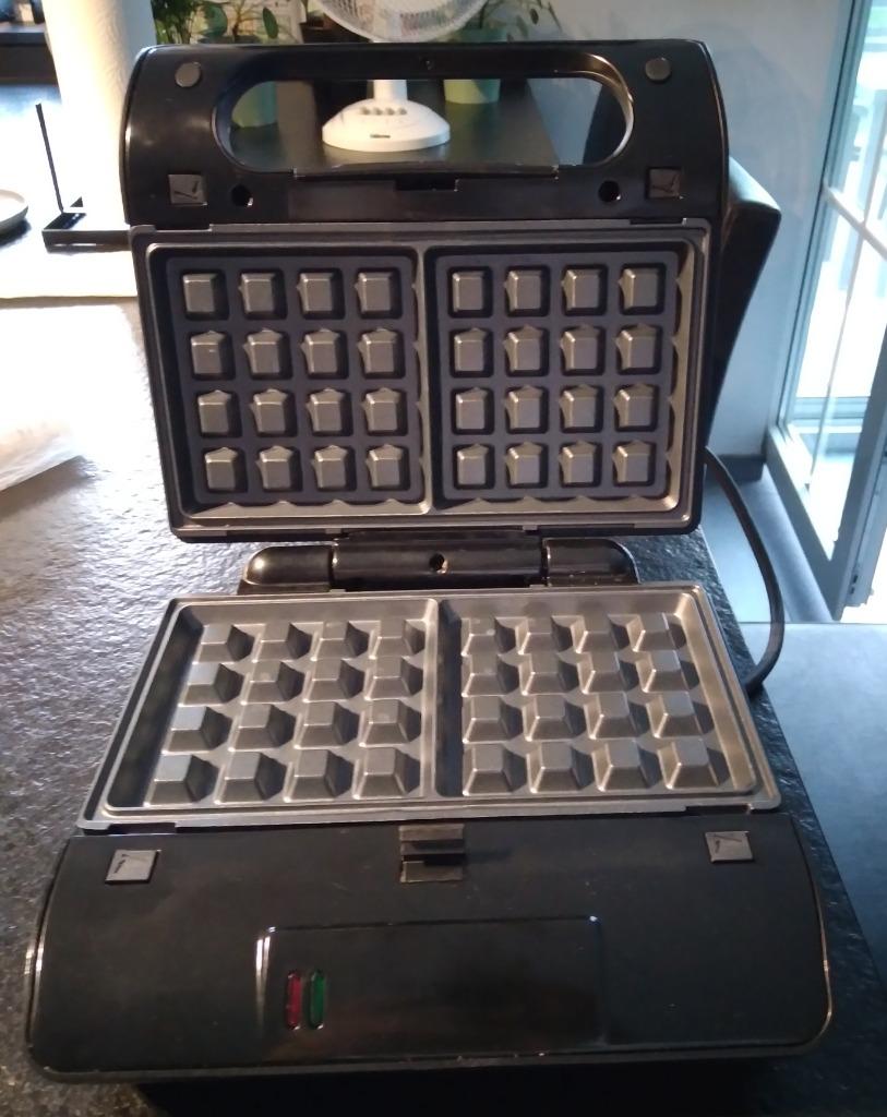 Machine à gaufres et croque-monsieurs Nova, Elektronische apparatuur, Wafelijzers, Ophalen, Uitneembare platen, Gebruikt