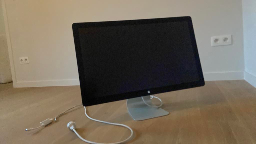 Apple Cinema Display, Computers en Software, Ophalen, HD, IPS, Zo goed als nieuw