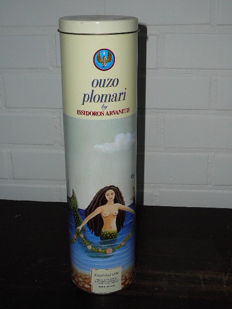 boîte vide Ouzo Plomari par Issidoros Arvantiti, Collections, Enlèvement ou Envoi, Utilisé, Autre, Autres marques