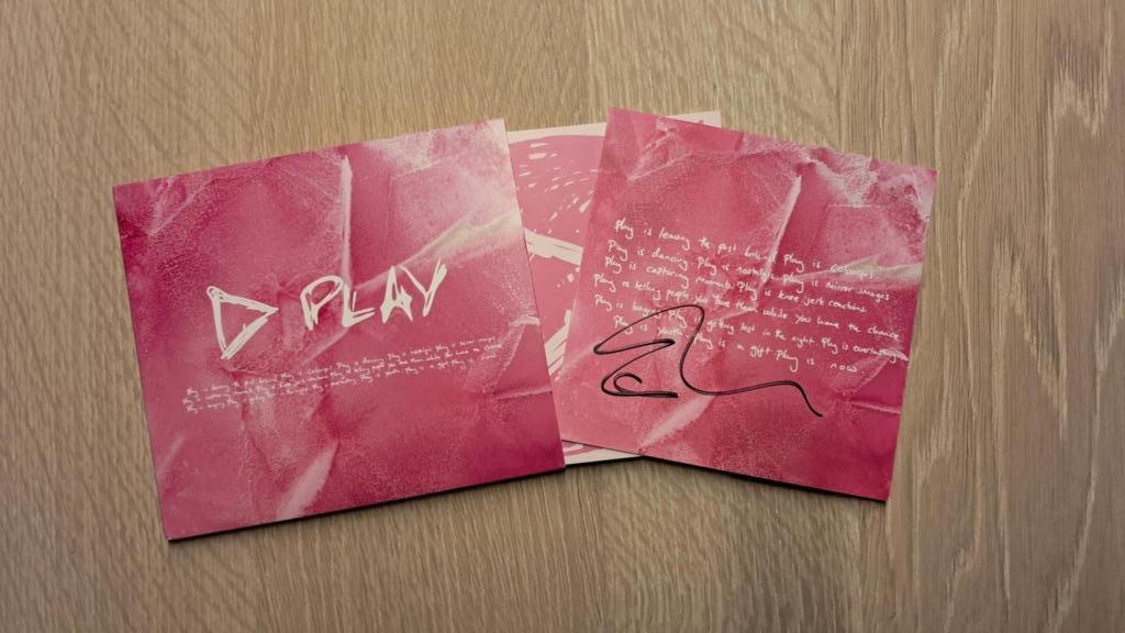 Ed Sheeran - Play signed gesigneerde cd, Enlèvement ou Envoi, Comme neuf