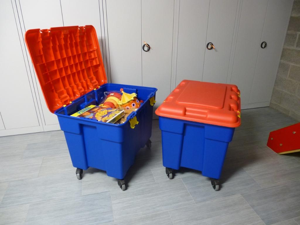 Coffre de rangement sur roues 185 l KETER, 50 à 100 cm, Comme neuf, Synthétique, Enlèvement