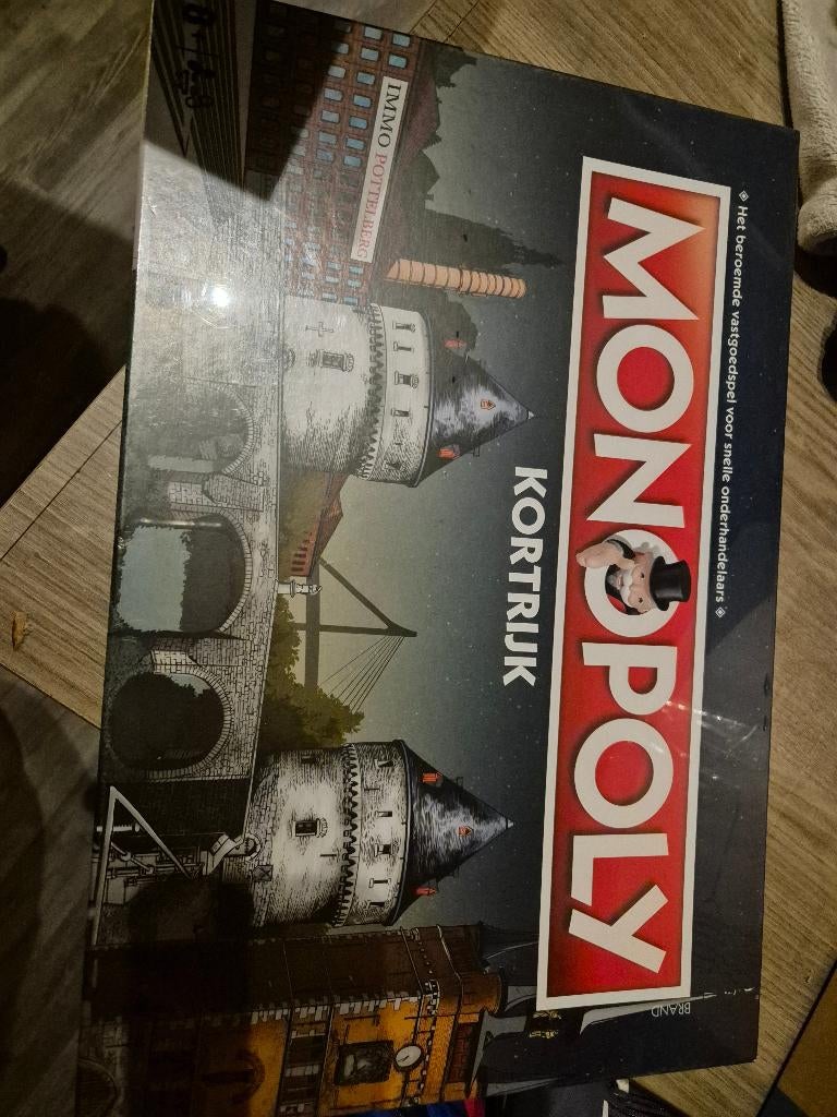 Monopoly Editie Kortrijk, Hobby en Vrije tijd, Gezelschapsspellen | Bordspellen, Vijf spelers of meer, Ophalen, Nieuw, HASBRO