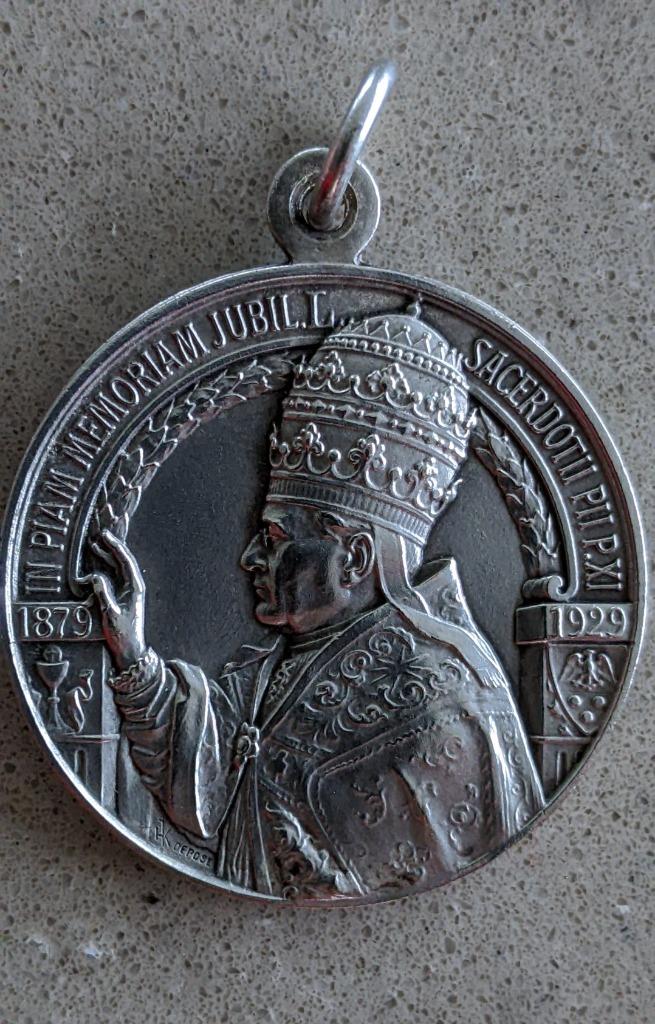 Médaillon, pendentif du pape Pie XI, en métal argenté, Enlèvement ou Envoi, Neuf, Bijoux, Christianisme | Catholique