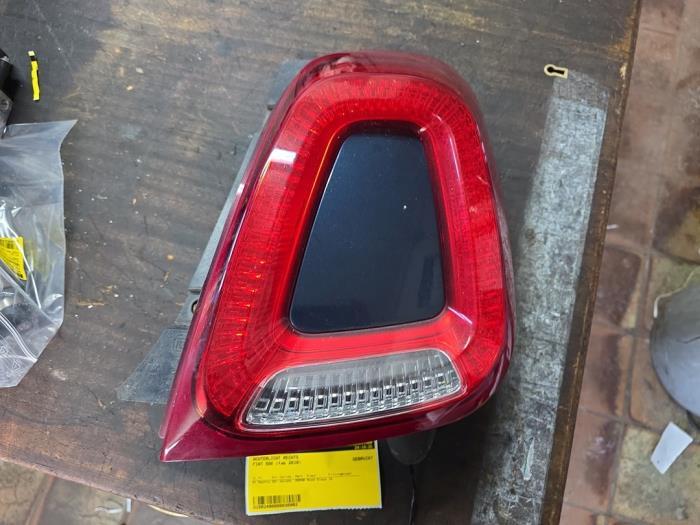 Achterlicht rechts van een Fiat 500, Gebruikt, -, -, Ophalen of Verzenden
