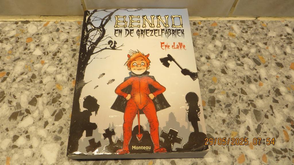 BENNO en de GRIEZELFABRIEK, Ophalen of Verzenden, Zo goed als nieuw, Eric Clavie, Fictie