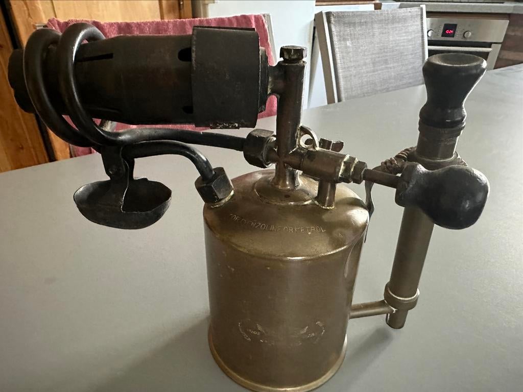 Ancienne lampe a pétrole, Antiquités & Art, Enlèvement ou Envoi