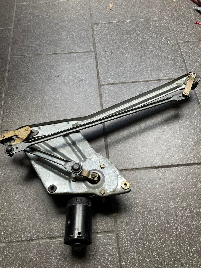 Moteur et mécanisme essuie glace Ford escort RS MK IV 1989, Utilisé, Ford