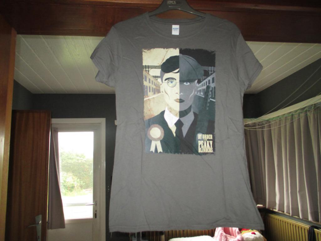 t-shirt The Peaky Blinders Thomas Shelby fan art 1, Verzamelen, Film en Tv, Ophalen of Verzenden, Nieuw, Tv, Kleding
