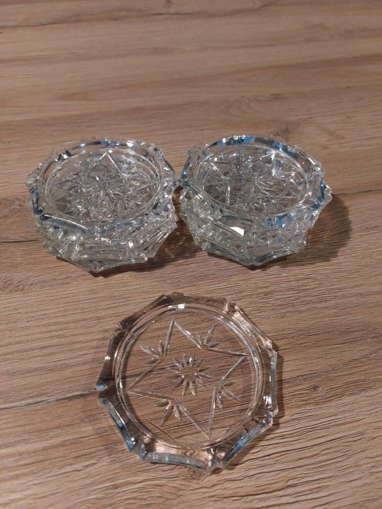 11 glazen onderzetters, Huis en Inrichting, Woonaccessoires | Onderzetters, Ophalen of Verzenden, Zo goed als nieuw, Glas of Kopje