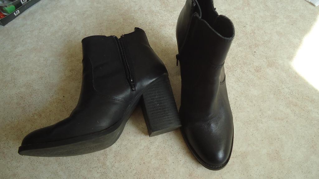 Enkellaarzen maat 40, Piure Leather, Enlèvement ou Envoi, Comme neuf, Boots et Botinnes