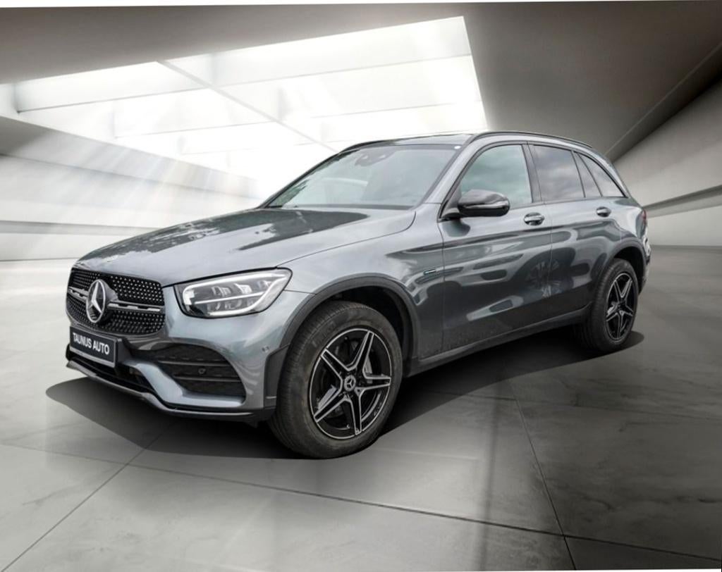 Mercedes glc 300 Amg Line,plugin hybride 49dkm, Auto's, Mercedes-Benz, Particulier, GLC, 4x4, ABS, Achteruitrijcamera, Adaptieve lichten
