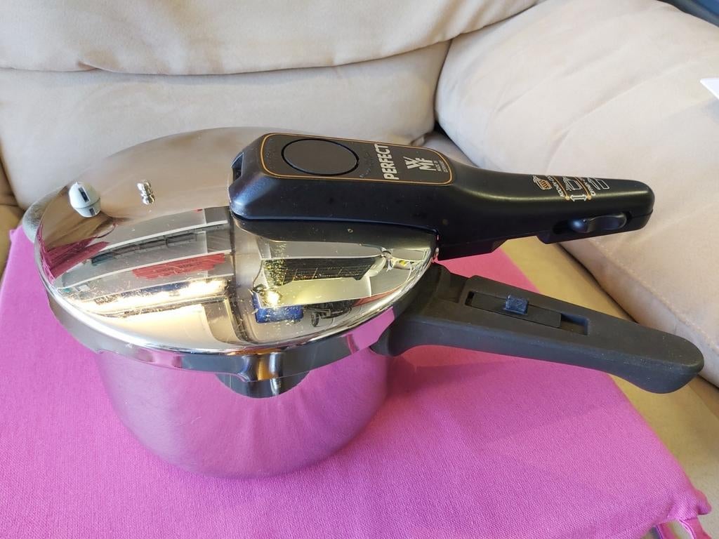 Casserole  / cocotte pression WMF, Inox, Enlèvement, Casserole ou Cocotte-minute, Plaque céramique