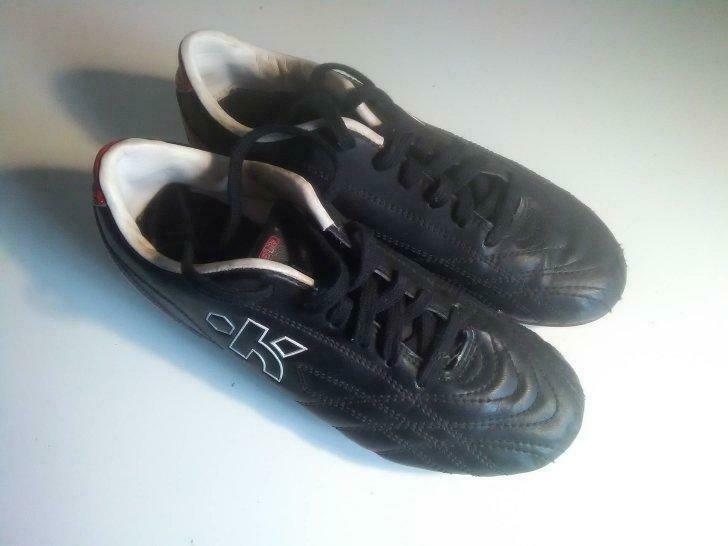 Voetbalschoenen Kipsta Mt 35, Ophalen of Verzenden, Gebruikt, Overige typen