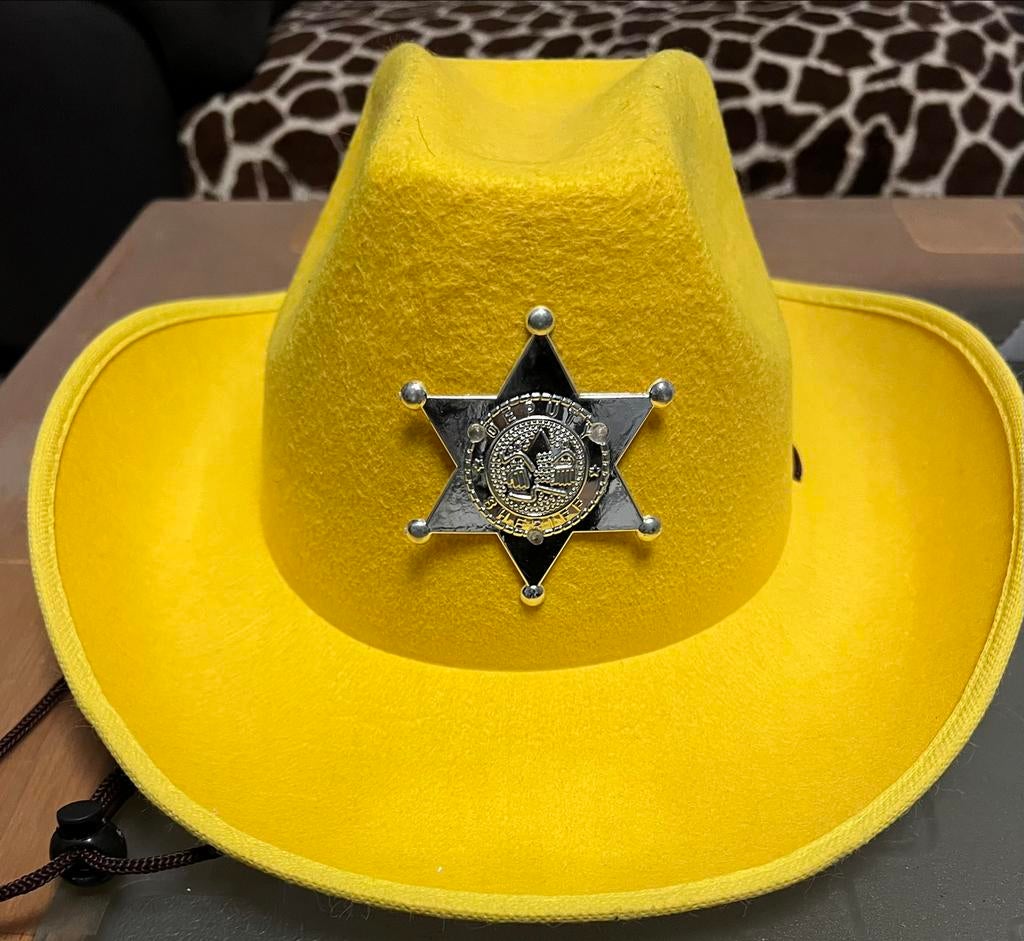Cowboyhoed geel, Ophalen, Zo goed als nieuw