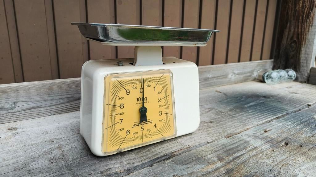 Vintage Staub weegschaal, Elektronische apparatuur, Ophalen of Verzenden
