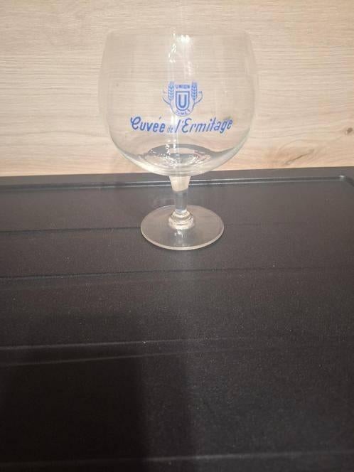 6 CUVEE DE L'ERMITAGE bierglazen, Ophalen of Verzenden, Zo goed als nieuw, Bierglas