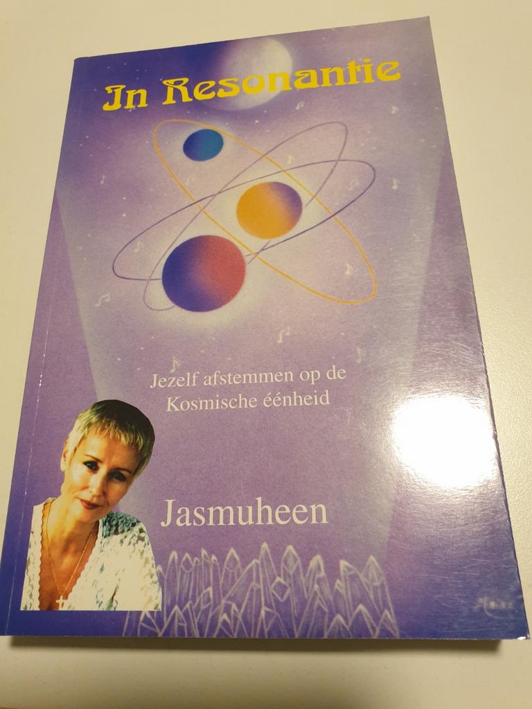 In Resonantie : Jezelf afstemmen op de kosmische eenheid, Boeken, Esoterie en Spiritualiteit, Ziel of Sterfelijkheid, Jasmuheen