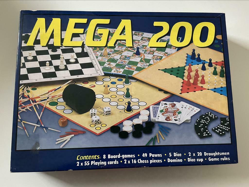 Mega 200 spellen, Ophalen of Verzenden, Gebruikt