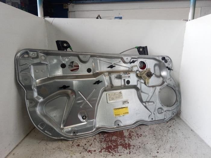 Ruitmechaniek 2Deurs links-voor van een Volkswagen Polo, Gebruikt, -, Volkswagen, -