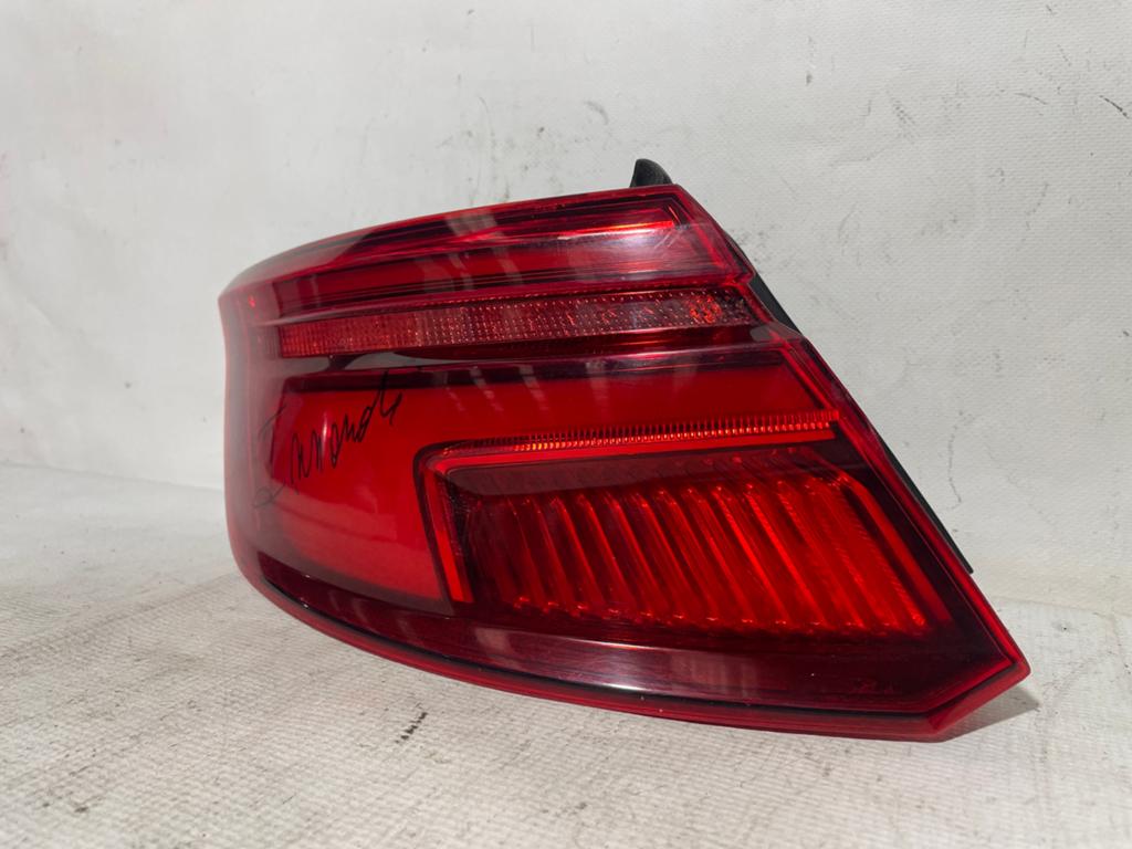 Feux arriere gauche INNONDE AUDI A3 8V4945091, Audi, Enlèvement, Utilisé