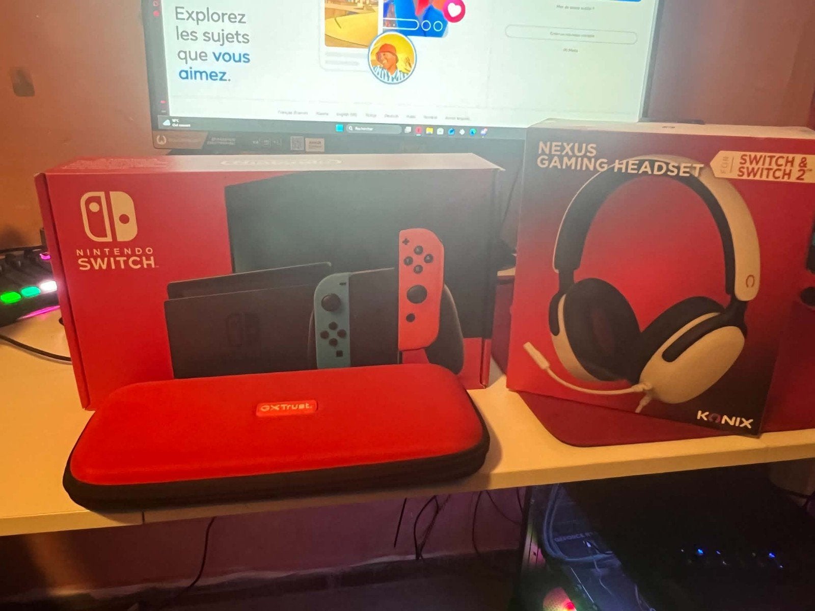 Switch 1 V2 en très bon états, Enlèvement, Comme neuf, Switch 2019 Upgrade, Avec disque dur