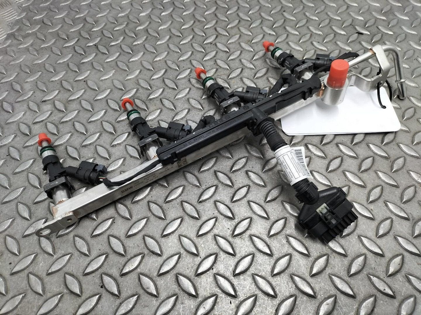 BMW 5 SERIES BRANDSTOF RAIL (INJECTIE) 13538489602 2024, Ophalen of Verzenden, Gebruikt, ARN erkend