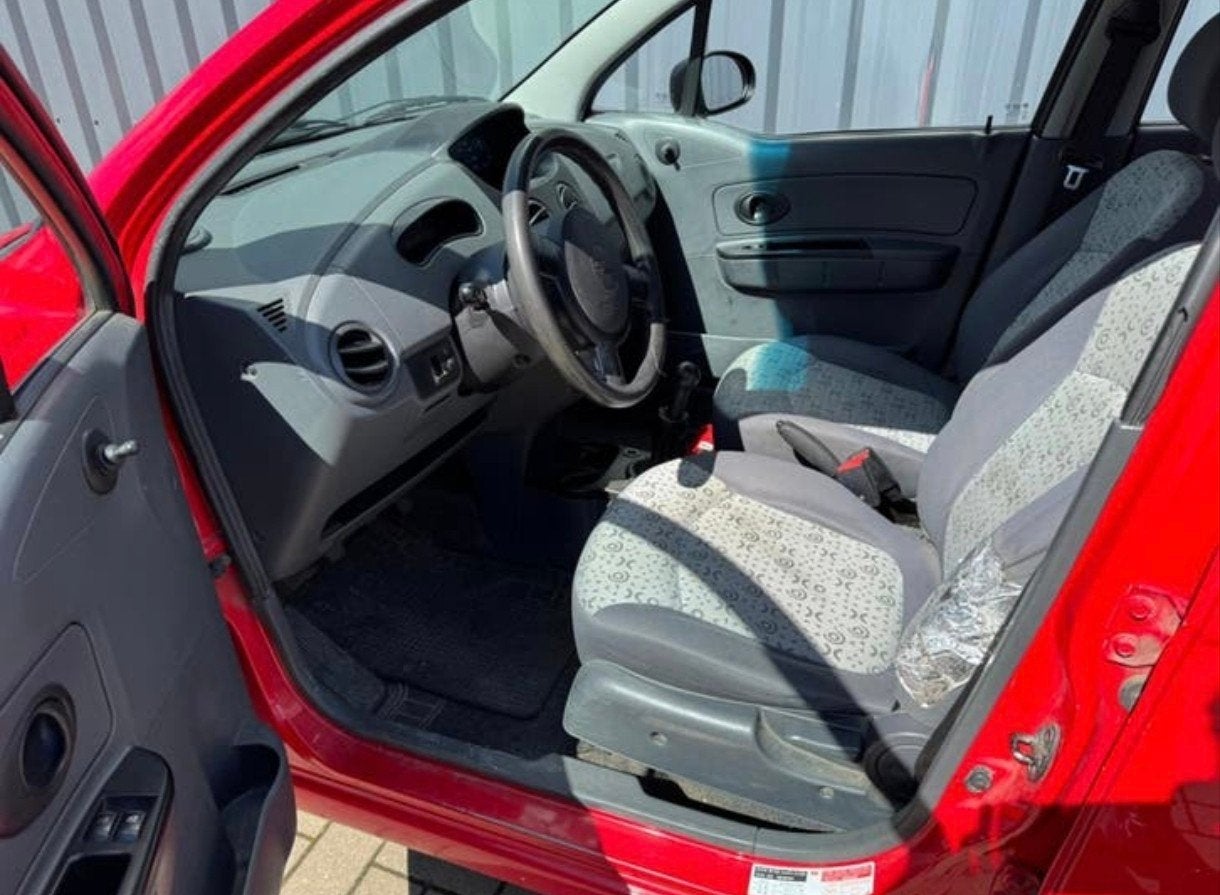 Chevrolet matiz roule et démarre sans problème ., Rouge, Achat, Matiz, Boîte manuelle