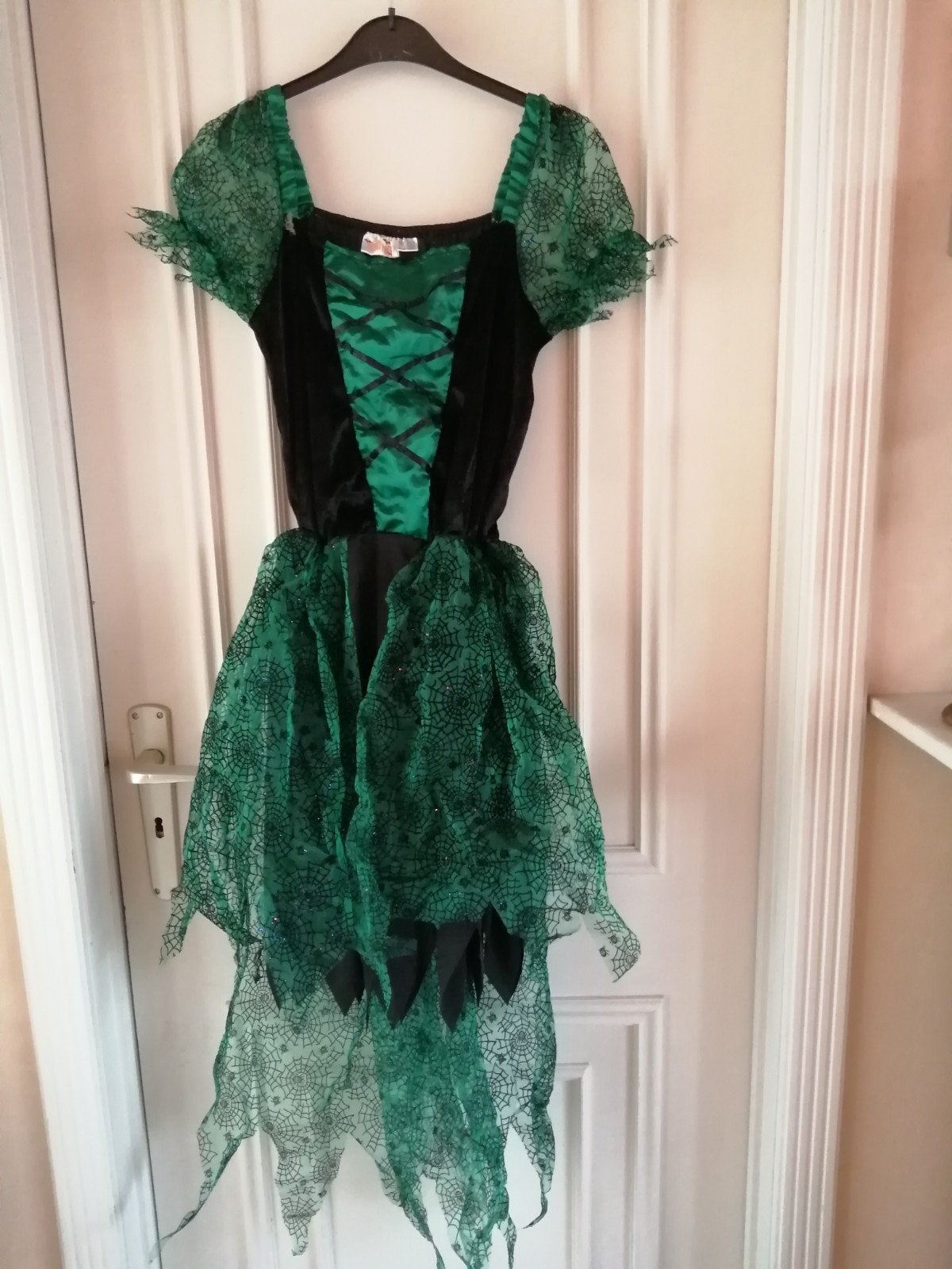 robe de sorcière Halloween T10-12 ans, Kleding | Dames, Ophalen, Nieuw
