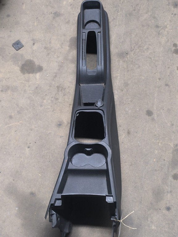 MIDDENCONSOLE Fiat Punto Evo (199) (07-2008/02-2012), Gebruikt, Mevr. I. Hauben, Fiat, Rue de l'Espoir 34 34
4030  GRIVEGNÉE, BE