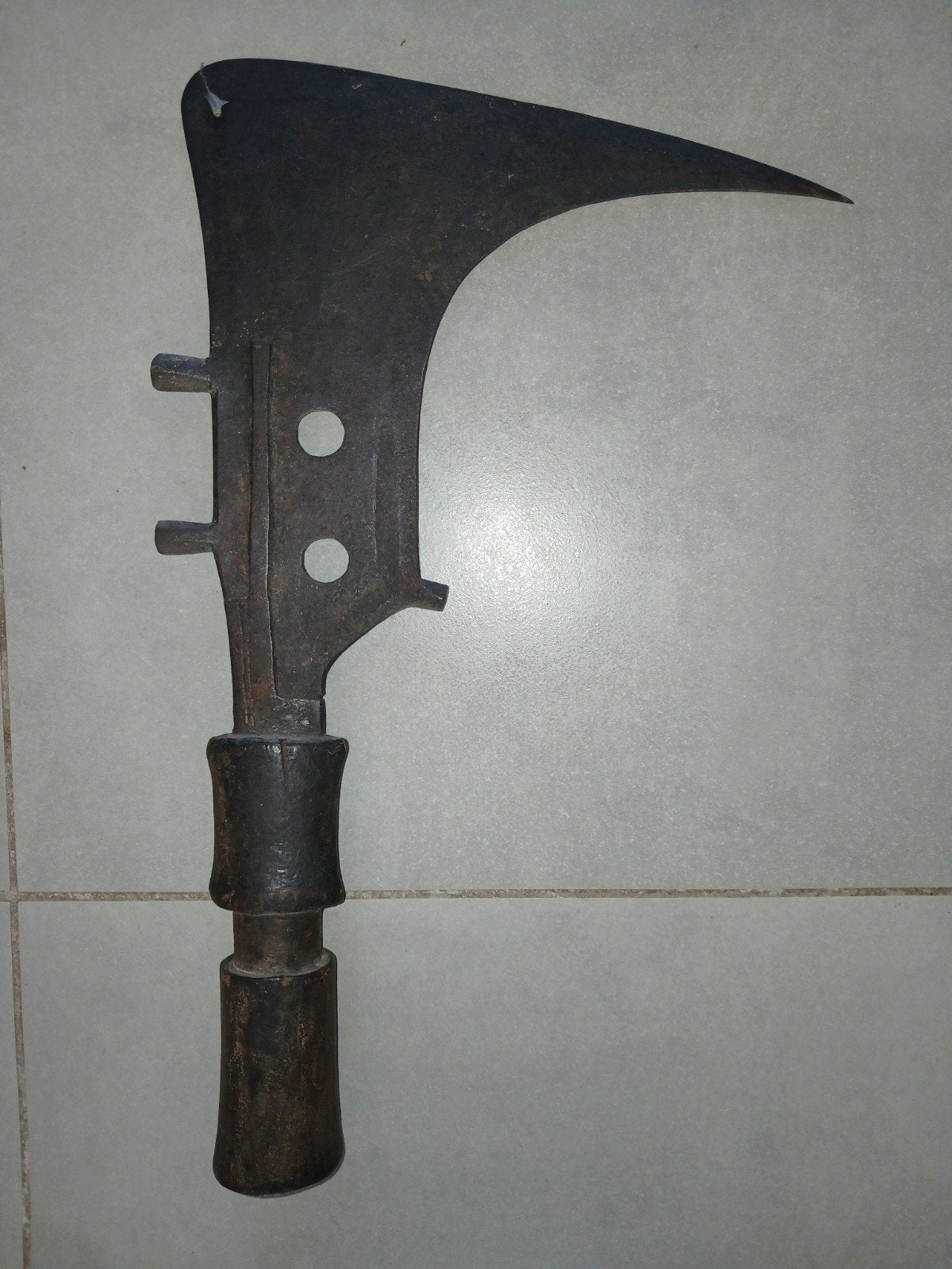 couteau africain, Enlèvement