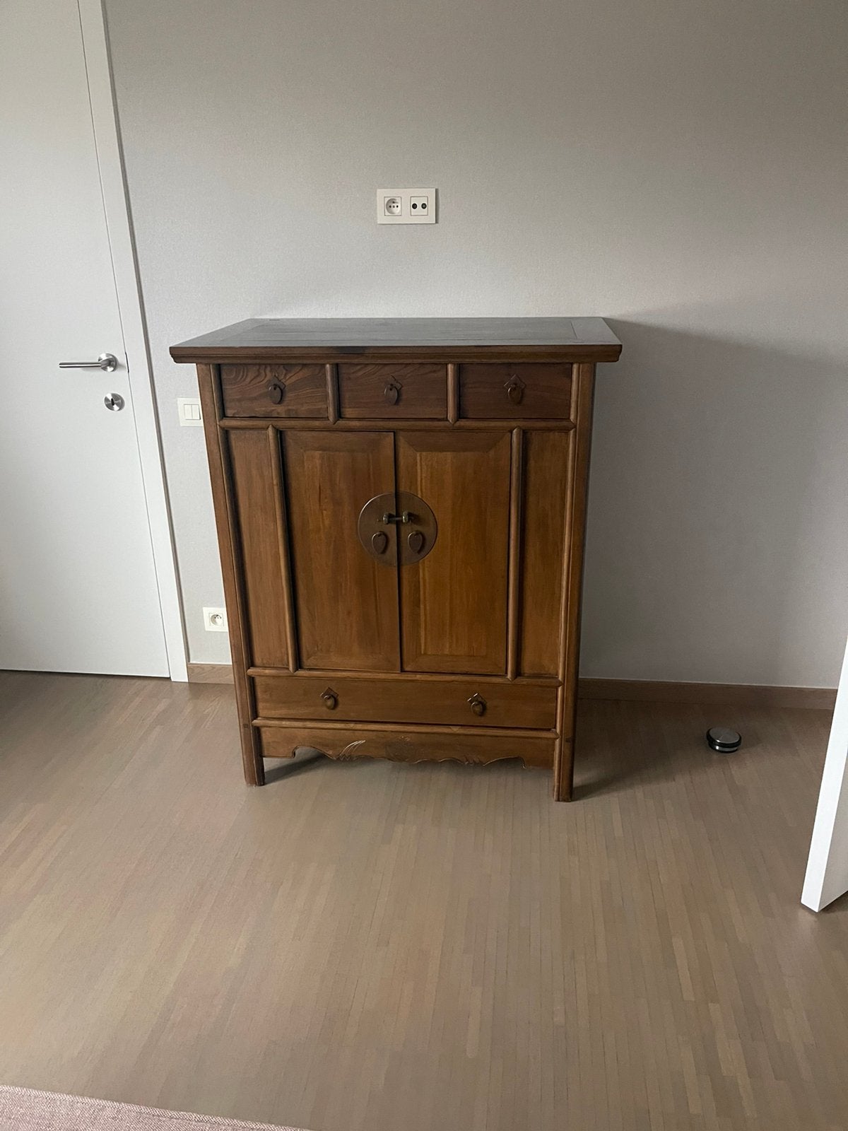 Chinese kast te koop, Ophalen, Zo goed als nieuw