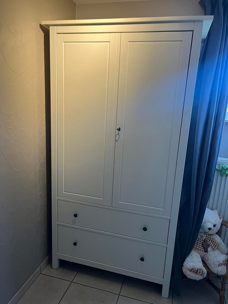 Hemnes kleerkast / hallkast, Enlèvement, Utilisé