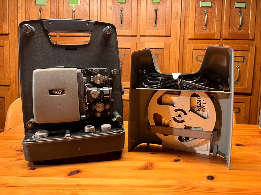 Vintage 8mm filmprojector Elmo, Verzamelen, Foto-apparatuur en Filmapparatuur, Ophalen, 1960 tot 1980, Projector
