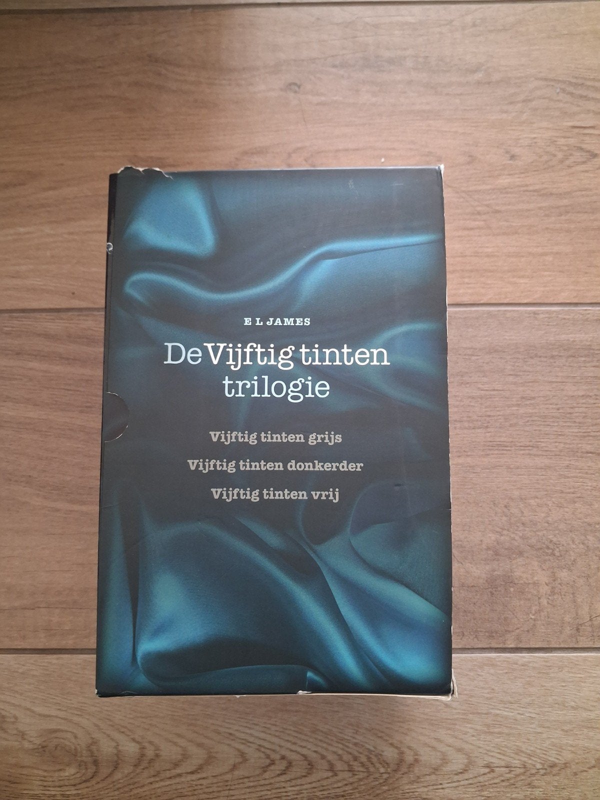 triologie 50 tinten, Ophalen