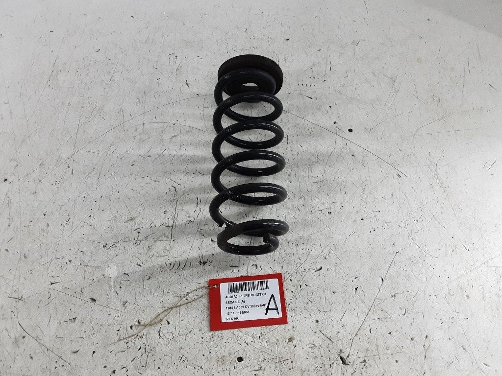 SCHROEFVEER ACHTER Audi S3 Limousine (8VM / 8VS), Gebruikt, Mevr. I. Hauben, Audi, Rue de l'Espoir 34 34
4030  GRIVEGNÉE, BE