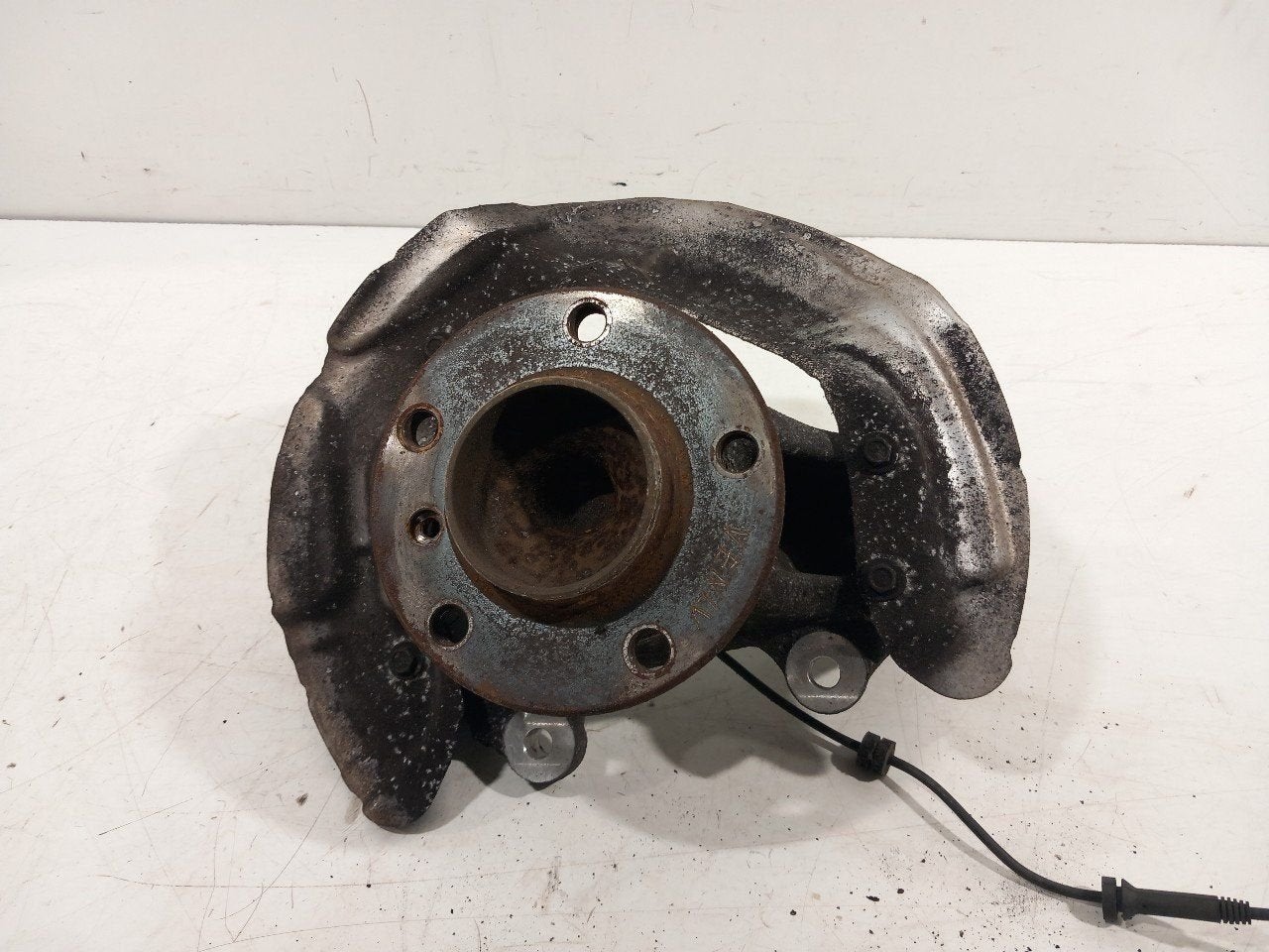 Wielnaaf links voor BMW 1 serie, Onderdelen@venauto.nl, Van der Ven Autorecycling B.V., Ettenseweg 76, 4706 PB Roosendaal, The Netherlands