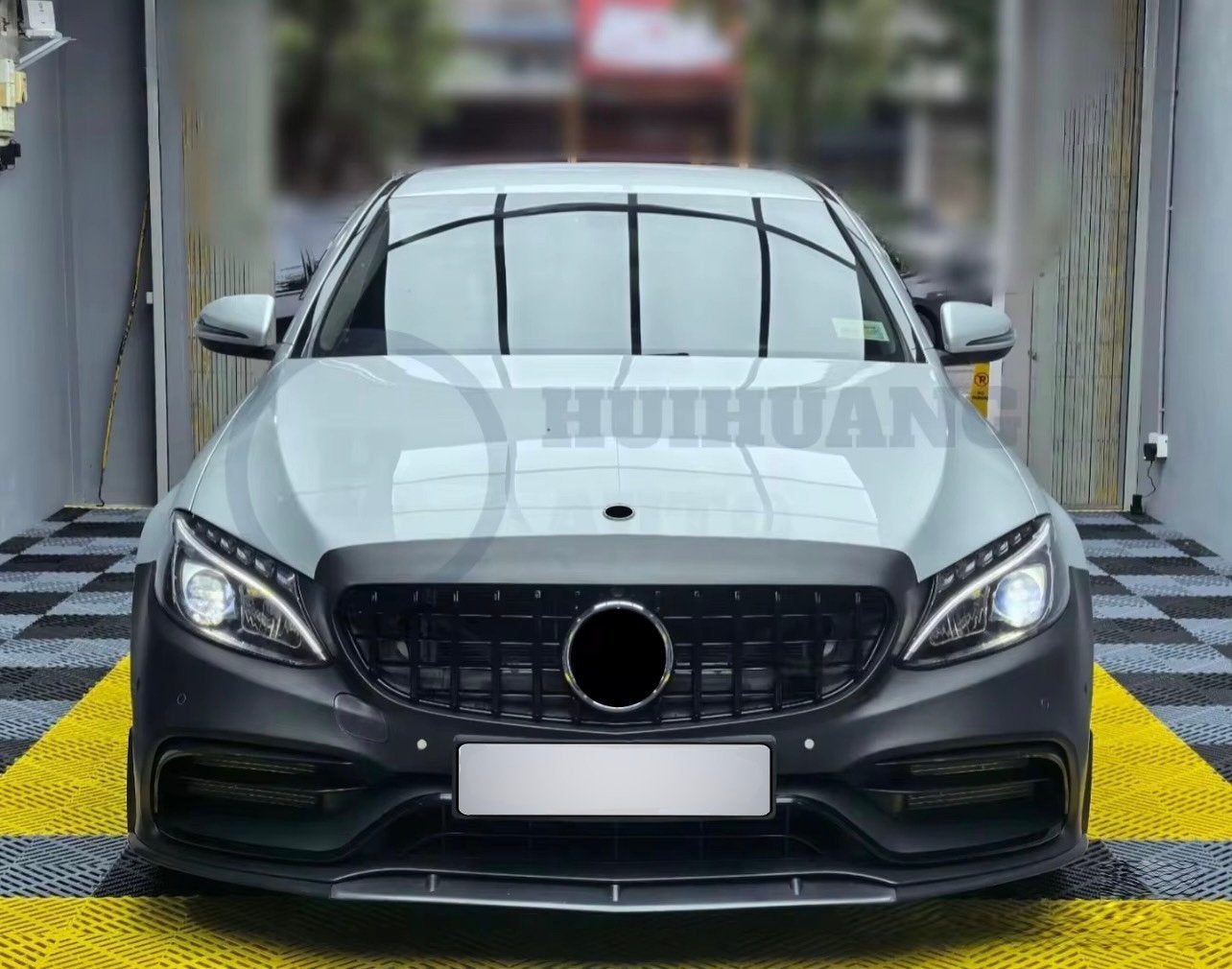 Pare choc Mercedes Classe C w205, Autos : Pièces & Accessoires, Neuf, Pare-chocs, Mercedes-Benz, Enlèvement