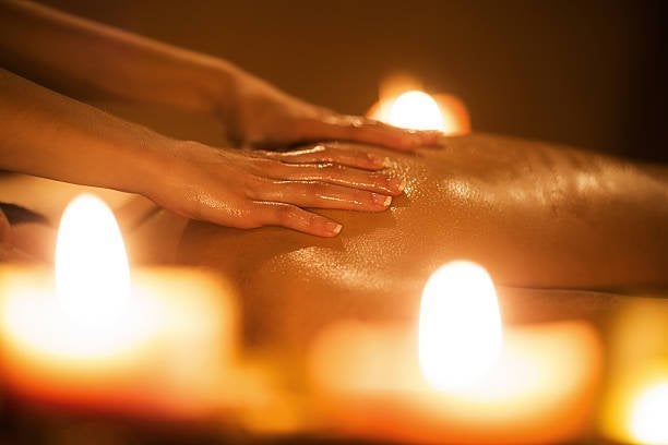 Massage Lomi Lomi puur genieten 0471 60 10 33, Diensten en Vakmensen, Ontspanningsmassage