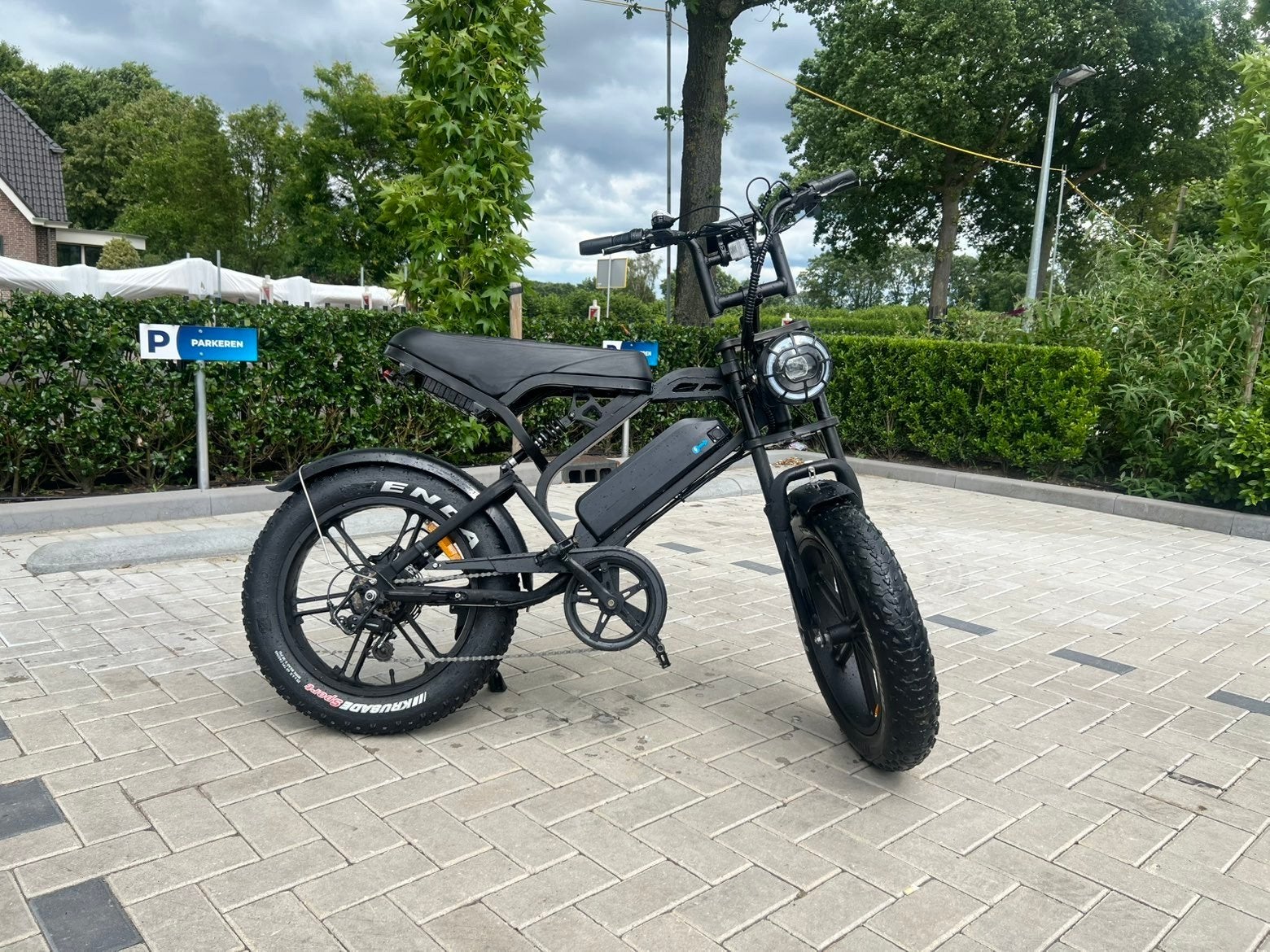 Mooie Fatbike v20 te koop, 51 tot 55 cm, Ophalen, Zo goed als nieuw, 30 tot 50 km per accu