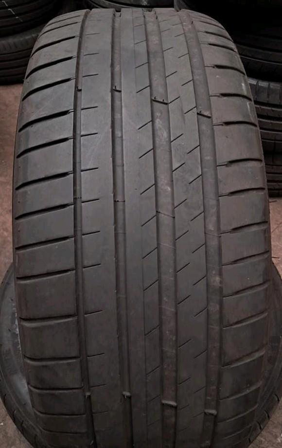 2354518 235/45/18 235/45r18 zomer Michelin 2023, Ophalen