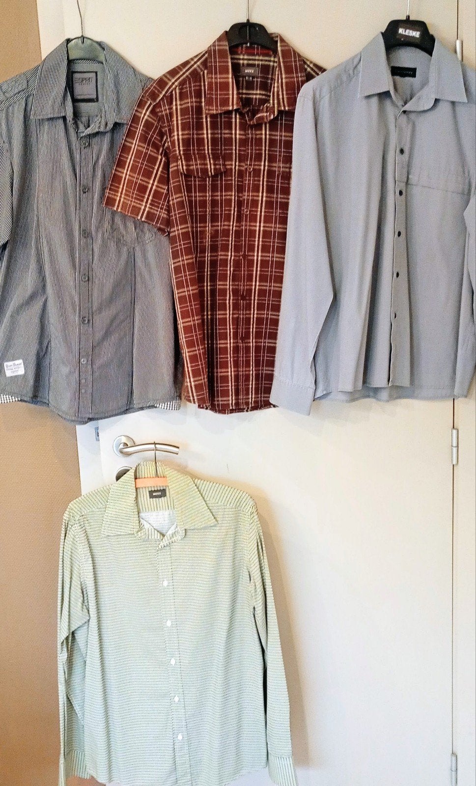 GRATIS Merk Hemden. Diest. Lees beschrijving !, Vêtements | Hommes, Enlèvement, Comme neuf