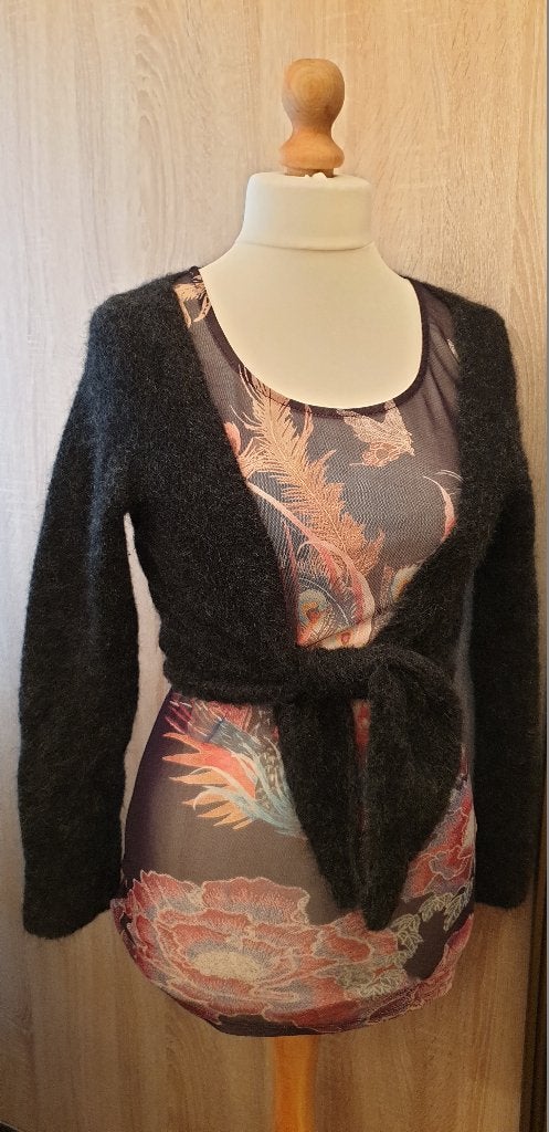 NIEUW artikel : CdA wollen vest - One size, Kleding | Dames, Commedia dell' Arte, Ophalen of Verzenden, Nieuw, Grijs