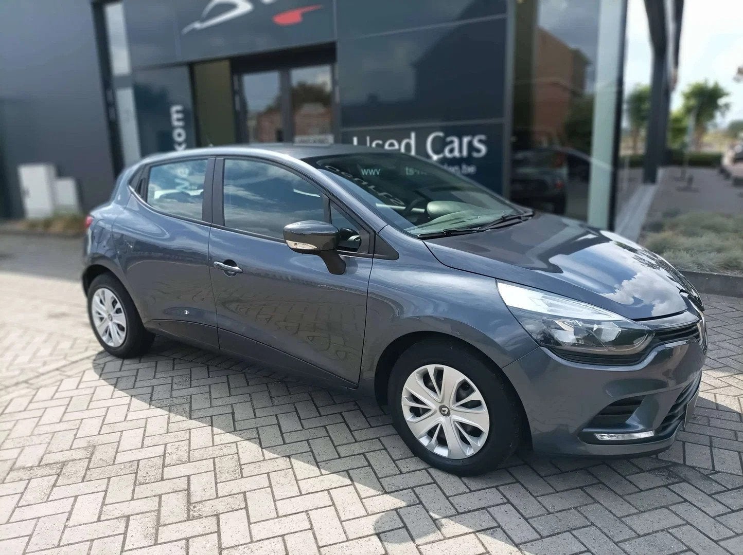 Renault Clio Clio 1.2i Life (bj 2017), Auto's, Stof, Gebruikt, 4 cilinders, USB