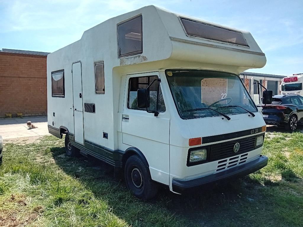Je recherche d'urgence une place pour camping-cars, Caravanes & Camping, Caravanes stationnements