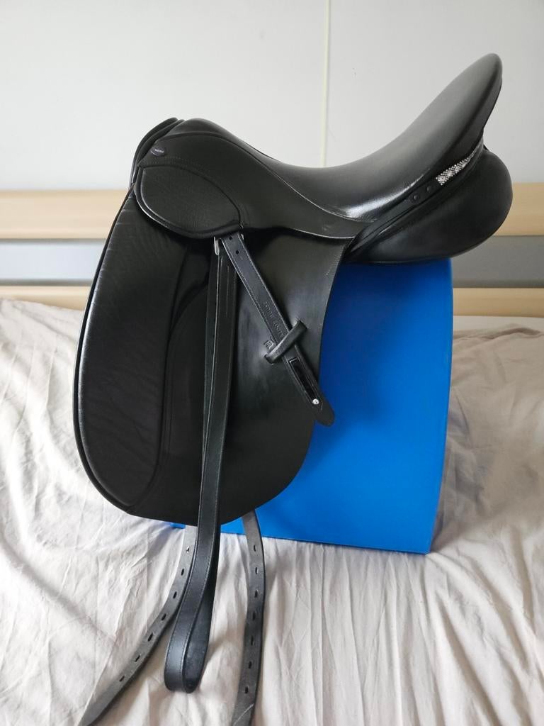 Dressuurzadel 17", Enlèvement, Utilisé, Dressage
