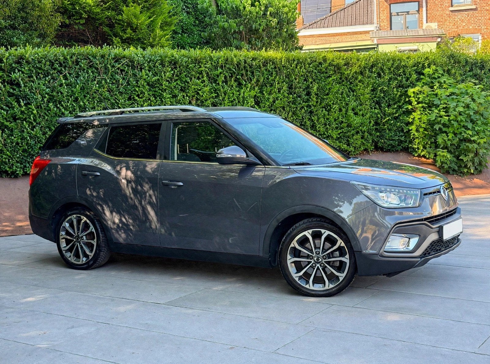 ( Euro 6b ) Diesel et boîte Automatique SsangYoung XLV 2016, Autos, SsangYong, Euro 6, XLV, Diesel, Automatique