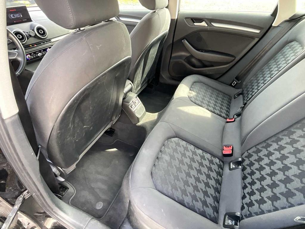 Voiture particulière Audi A3 Sportback 8v 2015, Achat, Euro 6, Entreprise, Boîte manuelle