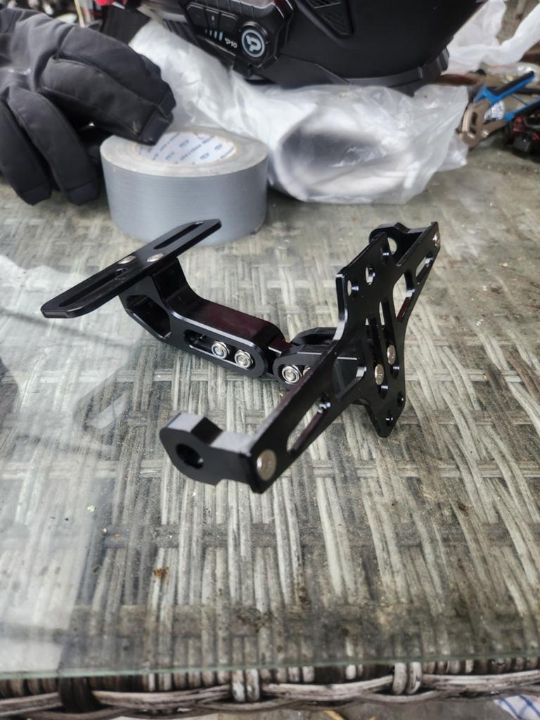 Supermoto klapkenteken houder, Enlèvement