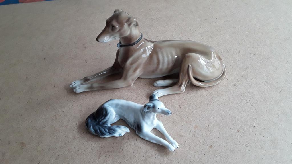 2 Antieke  honden in porselein Art deco periode, Antiek en Kunst, Ophalen of Verzenden