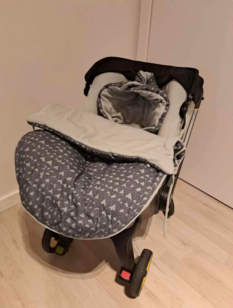 Doona buggy, Enfants & Bébés, Poussettes & Combinaisons, Autres marques, Enlèvement ou Envoi, Avec siège auto, Utilisé